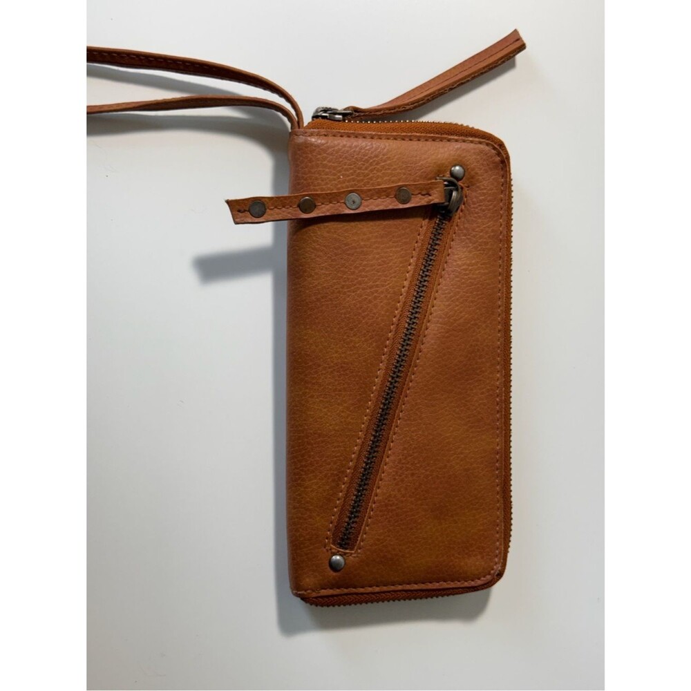 Free People Tan Distressed Vegan Leather Continental Zip Wristlet Wallet Cognac